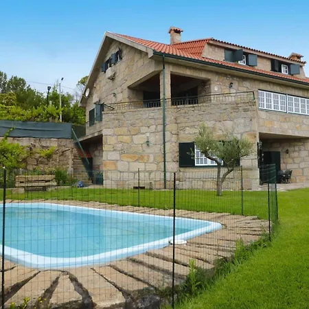 Сasa de vacaciones Granite House By Tamega With Pool Luzim