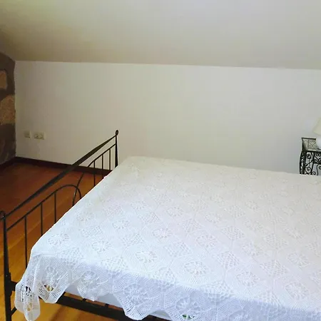 Dom wakacyjny Granite House By Tamega With Pool