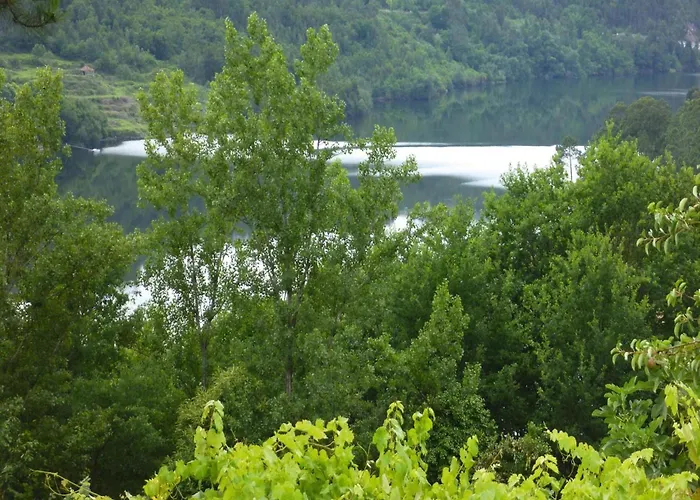 Σπίτι διακοπών Granite House By Tamega With Pool